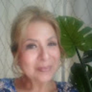 Meet your Posher, Connie
